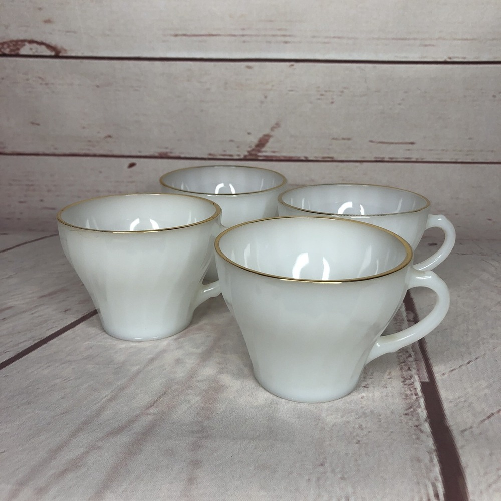 4 Anchor Hocking‎ Tea Coffee Cups Glasses Golden Shell Glass Heat Resistant Vtg
